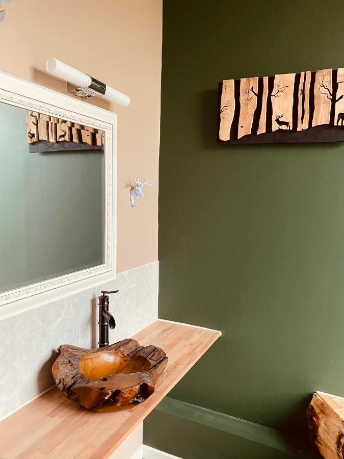 Hypolite Bed and Breakfast Avesnes-sur-Helpe Exteriör bild